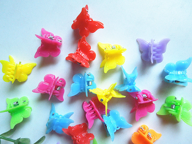 Wholesale-mixed-color-18mm-plastic-mini-butterfly-hair-clips-randomly-sent-children-girl-100pcs