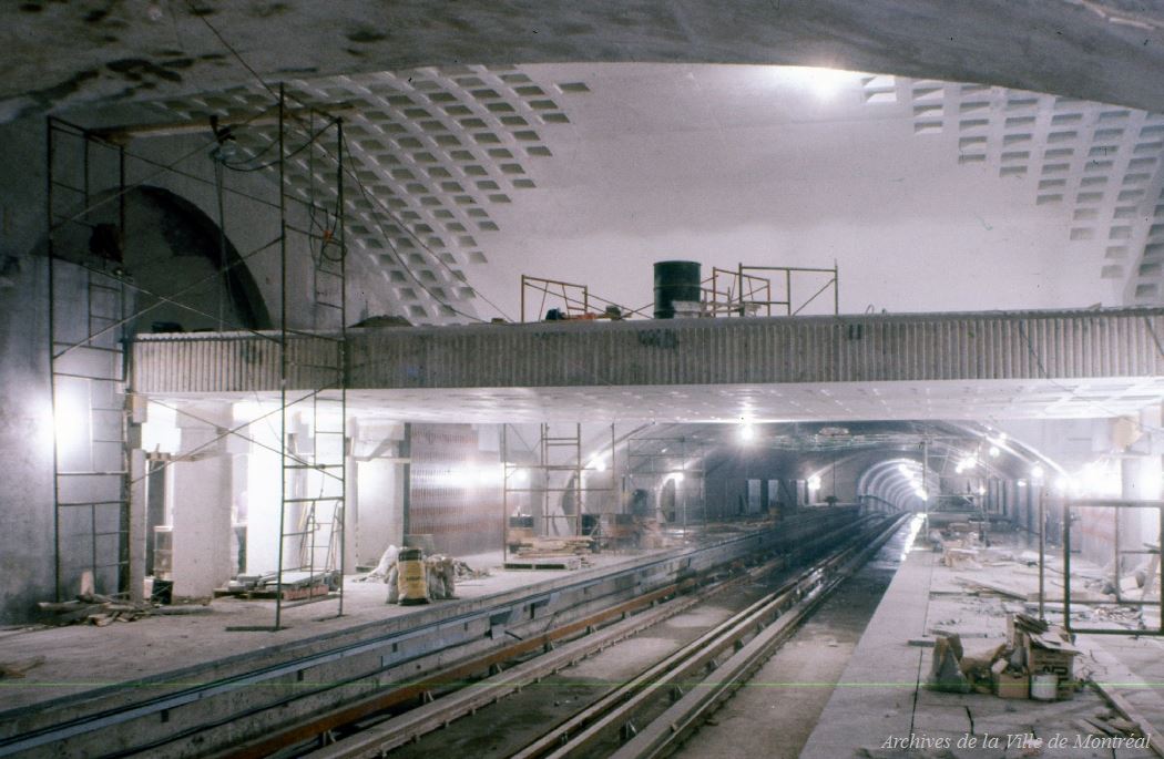 Metro-Montreal-Quebec-21