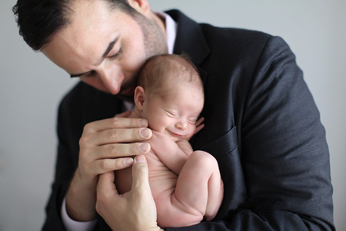 fathers-day-baby-photography-4-5763a2efddb90__700